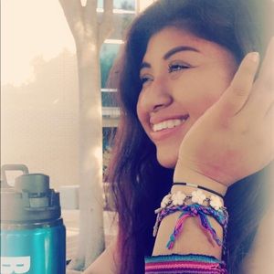 Meet your Posher, Suli